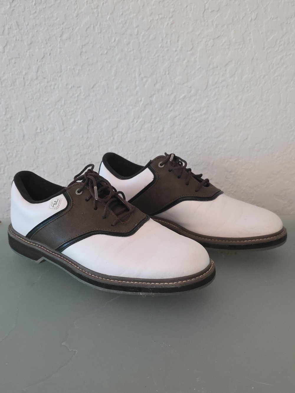 Footjoy Mens Golf Shoes Cleats White Brown Soft Spikes Size 7